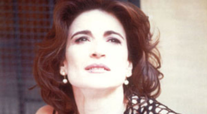 Lina Sastri