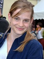 Noémie-Schmidt