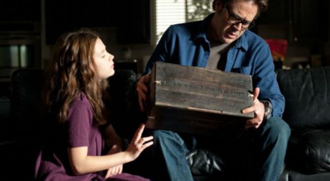 The Possession - Natasha Calis, Jeffrey Dean Morgan