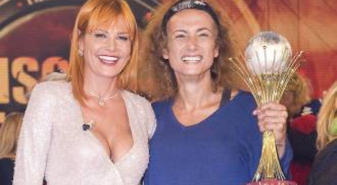 Vladimir Luxuria vince l'Isola dei Famosi
