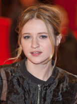 Christa-Théret