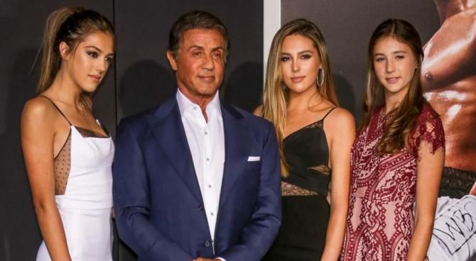 Sylvester Stallone con le figlie Sophia, Sistine e Scarlet