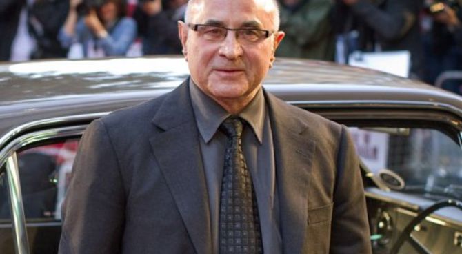 Bob Hoskins