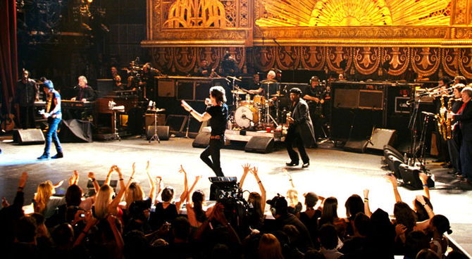 stones rock thespace