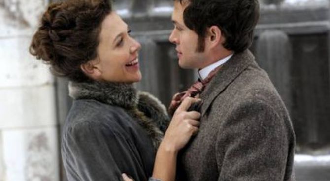 Hysteria - Maggie Gyllenhaal, Hugh Dancy