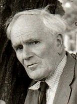 Desmond-Llewelyn