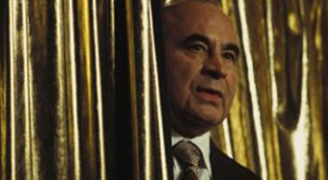 Bob Hoskins