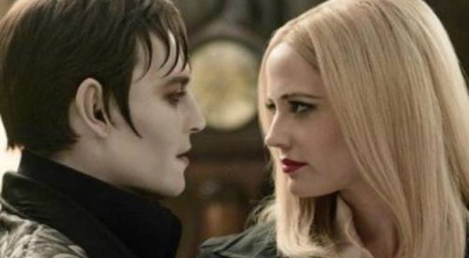 Dark Shadows - Johnny Depp, Eva Green