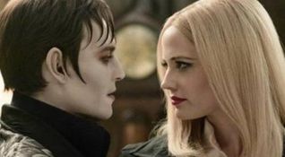 Dark Shadows - Johnny Depp, Eva Green