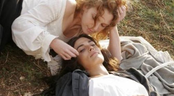 Viola di mare - Isabella Ragonese e Valeria Solarino