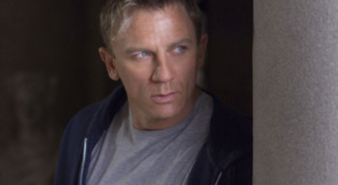 Daniel Craig
