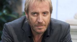 Rhys Ifans