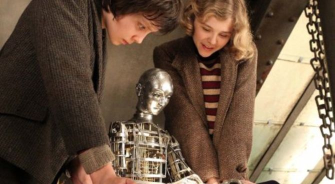 Hugo Cabret - Asa Butterfield, Chloe Moretz