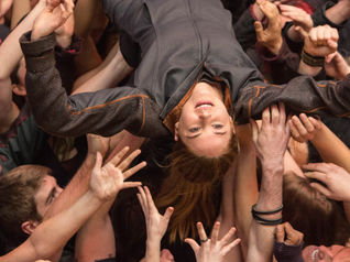 Divergent