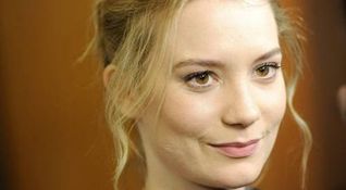 Mia Wasikowska