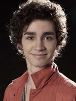Robert-Sheehan