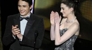 Oscar 2011 - James Franco e Anne Hathaway