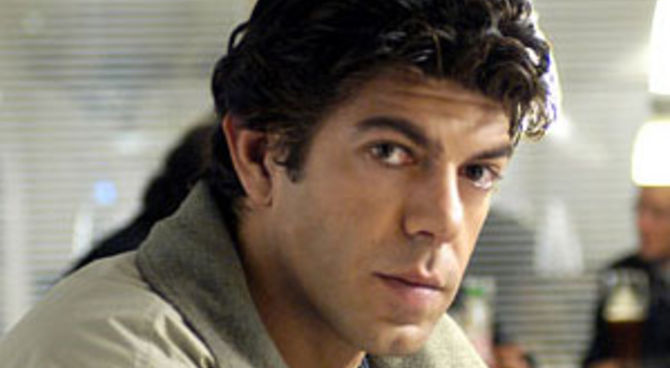Pierfrancesco Favino