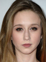 Taissa-Farmiga