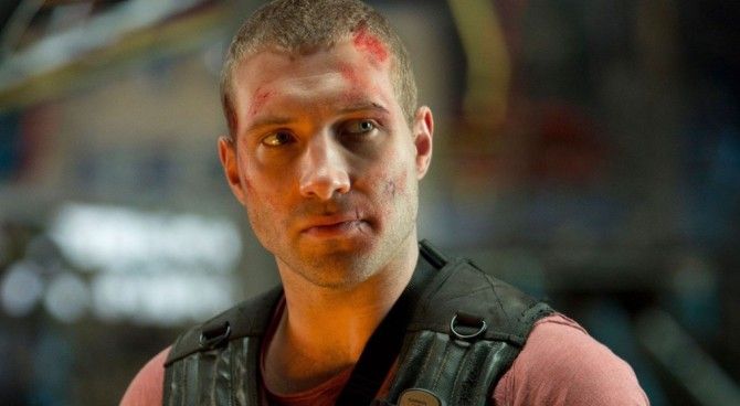 Jat Courtney per Terminator<br>