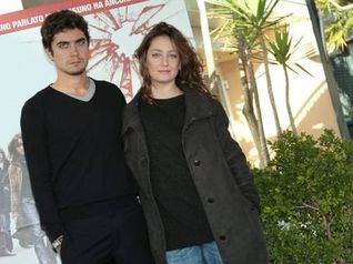 La prima linea - Riccardo Scamarcio e Giovanna Mezzogiorno