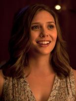 Elizabeth-Olsen
