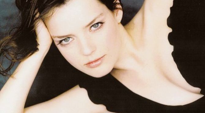 Roxane Mesquida