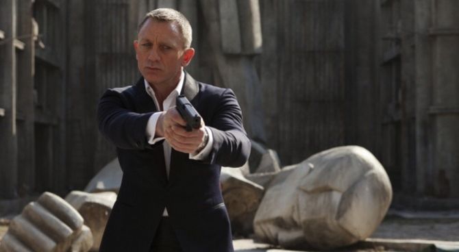 Torna James Bond<br>