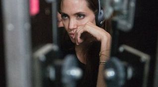In the Land of Blood and Honey - Angelina Jolie