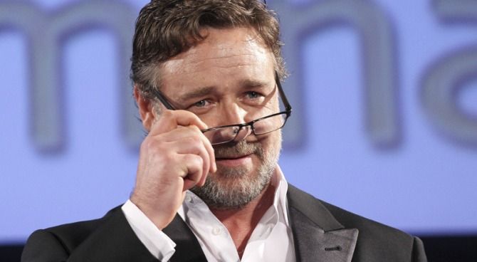 Russel Crowe vede Muccino<br>