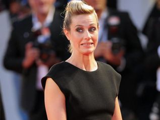 Cécile De France