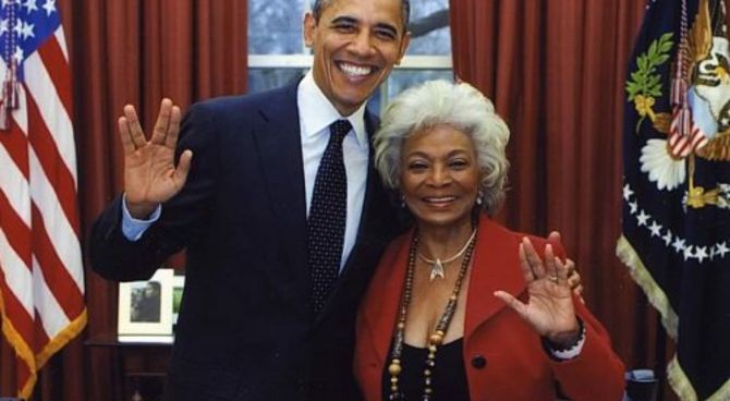 Obama: saluto vulcaniano