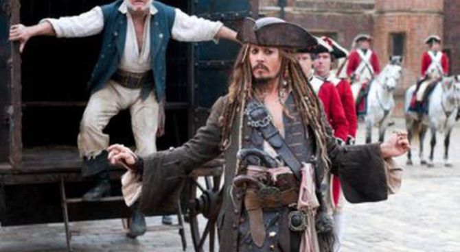 Pirati dei Caraibi: Oltre i confini del mare - Kevin McNally e Johnny Depp