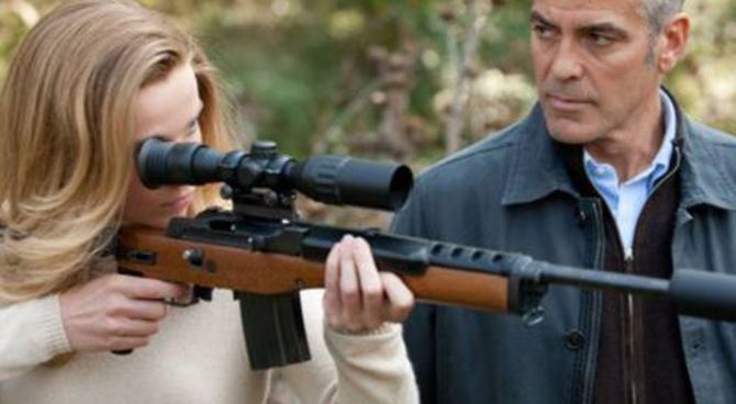The American - Thekla Reuten e George Clooney