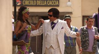Antonio Albanese in Qualunquemente
