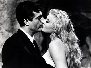 La dolce vita - Marcello Mastroianni e Anita Ekberg