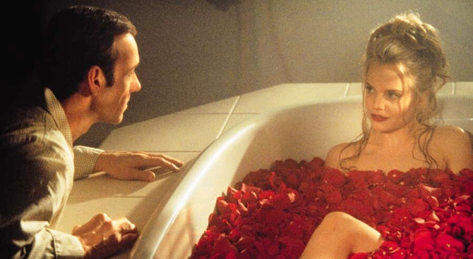 American Beauty compie vent'anni, scopriamo i segreti del film ...