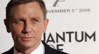 Daniel Craig