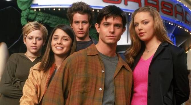 Cast di Roswell
