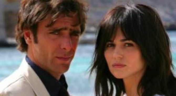 Adriano Giannini e Romina Mondello