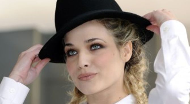 Iago: tre domande a Laura Chiatti