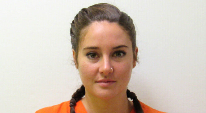 Shailene Woodley arrestata