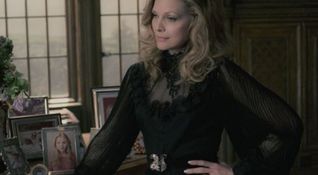 Dark Shadows - Michelle Pfeiffer
