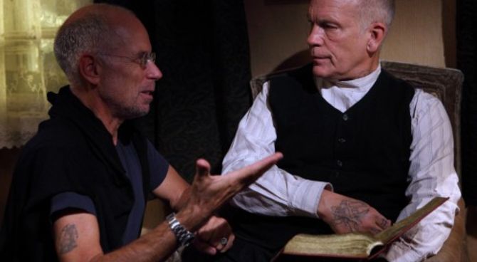 Educazione Siberiana - Gabriele Salvatores, John Malkovich