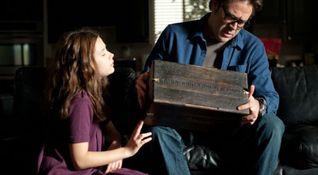 The Possession - Natasha Calis, Jeffrey Dean Morgan