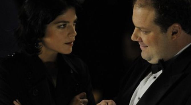 Dark Horse - Jordan Gelber e Selma Blair