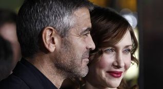 Vera Farmiga e George Clooney