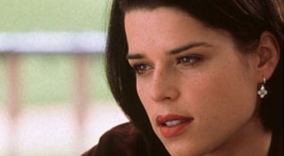 Neve Campbell