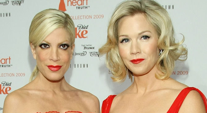 Tori Spelling, Jennie Garth