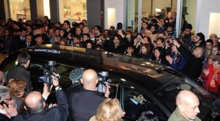 Lucio Dalla, il ritorno della salma a Bologna